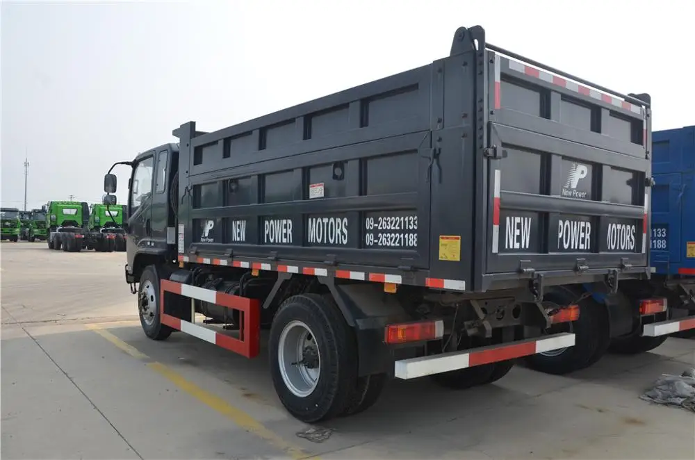 Used Low Price 4x2 Faw Small Tipper Dump Truck for Sale