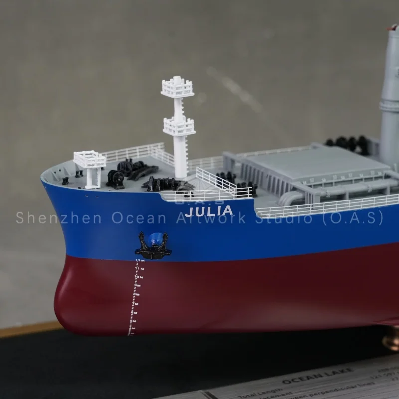 This realistic bulk carrier model showcases ship propeller and vessel structure, IRS classification society style. Exquisite watercraft ornament, custom available, great for exhibition display, teaching demo and maritime business gifts.Amber@vesselmodel.com Tel：+86 18038048785
