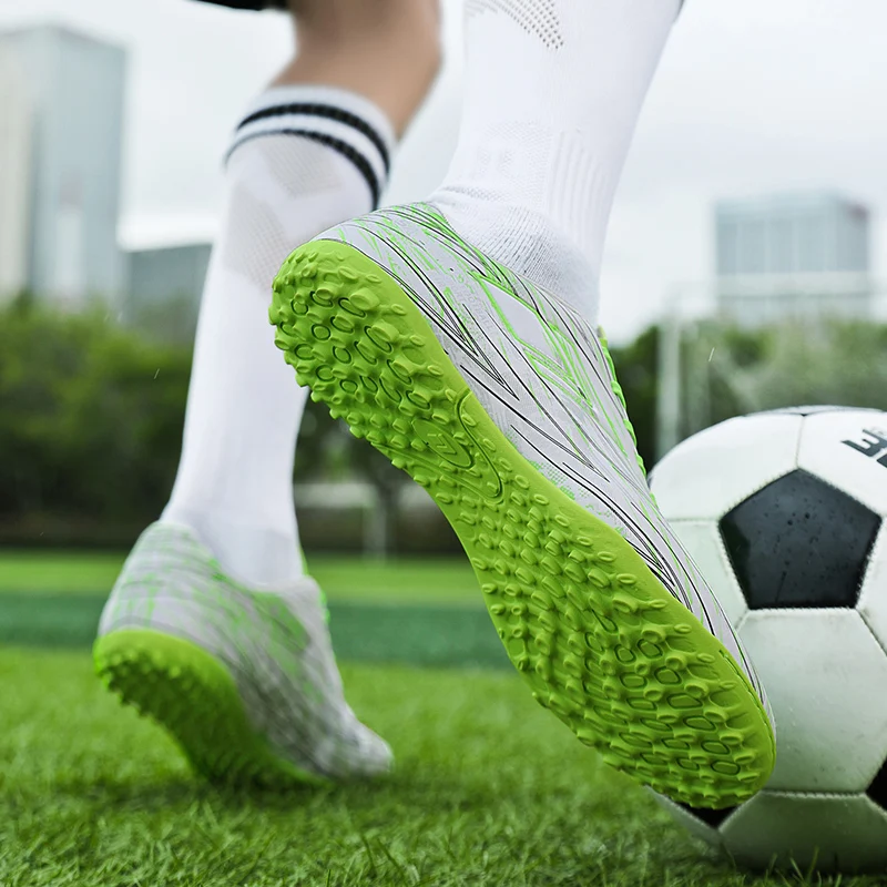 SAIFEINU-High-speed-Soccer-