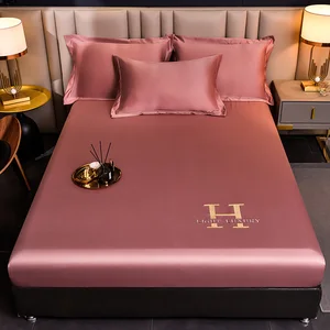 Factory Wholesale Luxury Design Cheap  Stain Embroidery Bed Sheet Hotel Bedding Set Pillowcase Bedsheet