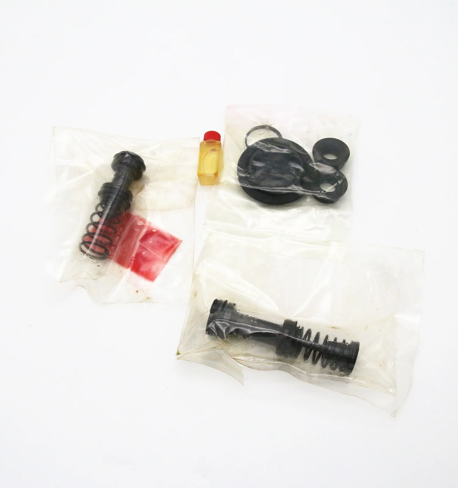 AJTR出品 Genuine Isuzu Brake Master Cylinder Repair Kit for 4JA1, 4JB1