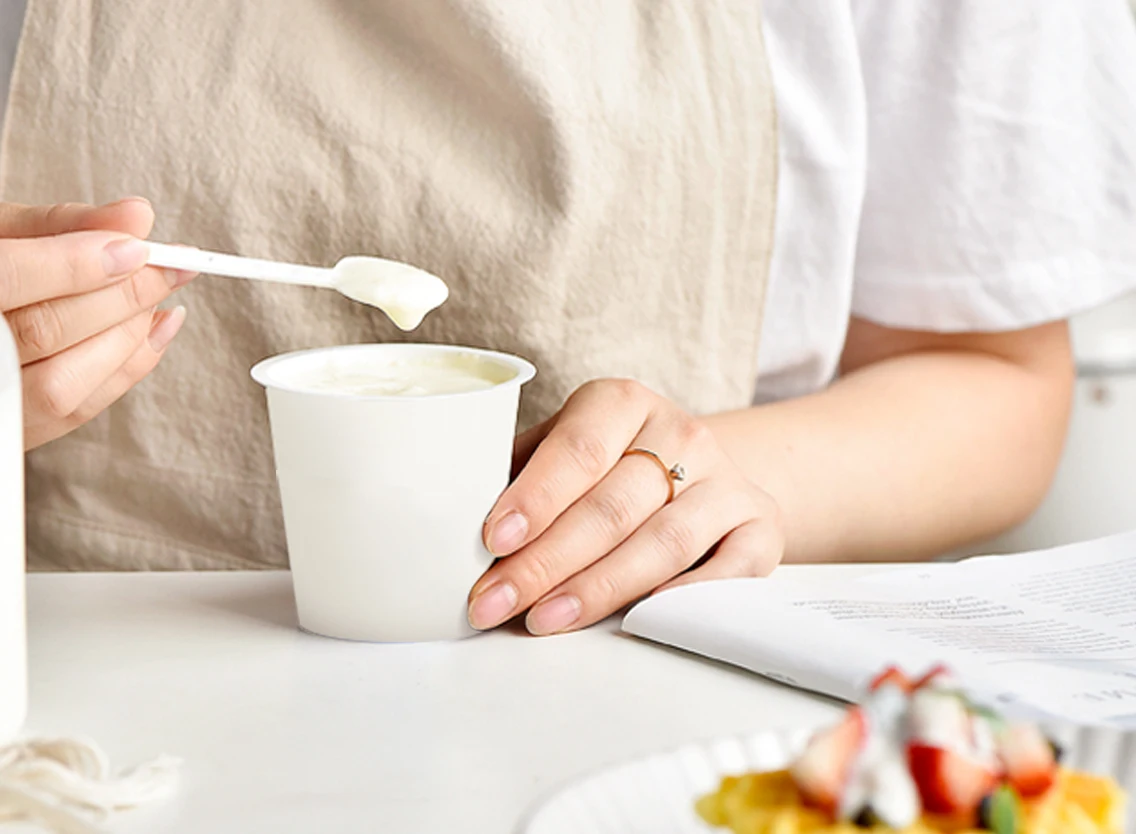 Custom Print Take Away Hot Cold Kraft Paper Bowl Disposable Container With Lid for Yogurt Food Packaging Use supplier