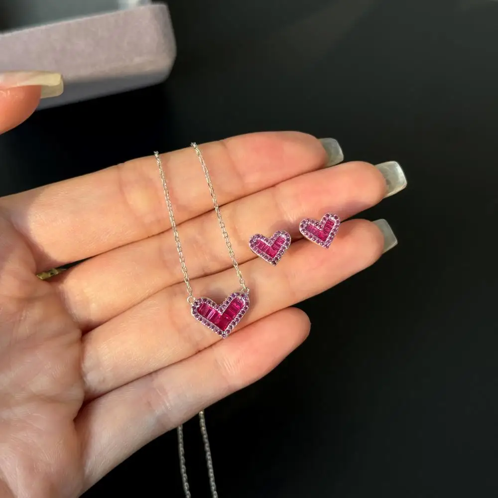KAKODIY Fine Jewelry 925 Sterling Silver Rhodium Plated 5A Cubic Zirconia Pendant Heart Necklace (For Women) detail 7