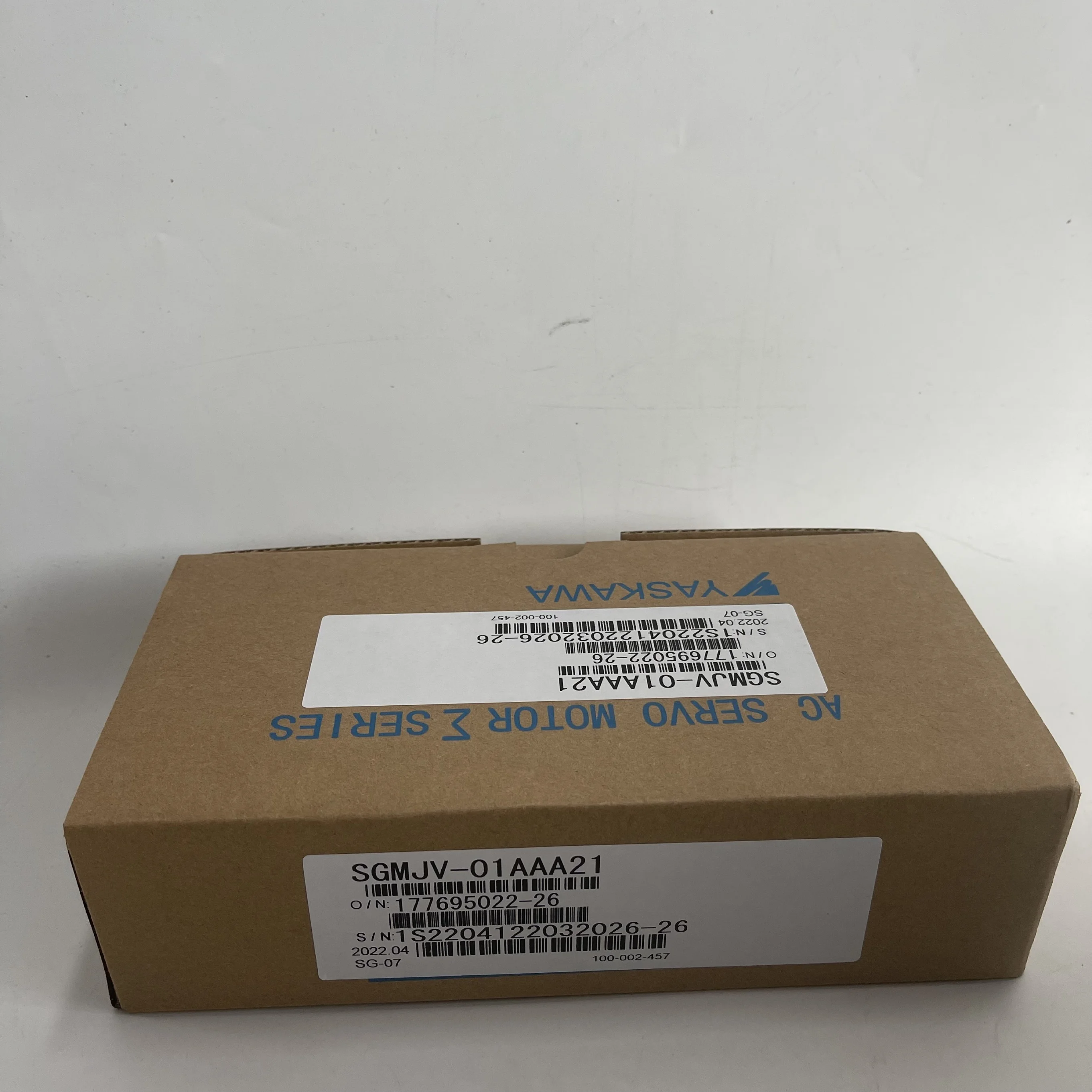 Yaskawa AC Servo Motor SGMJV-01AAA21