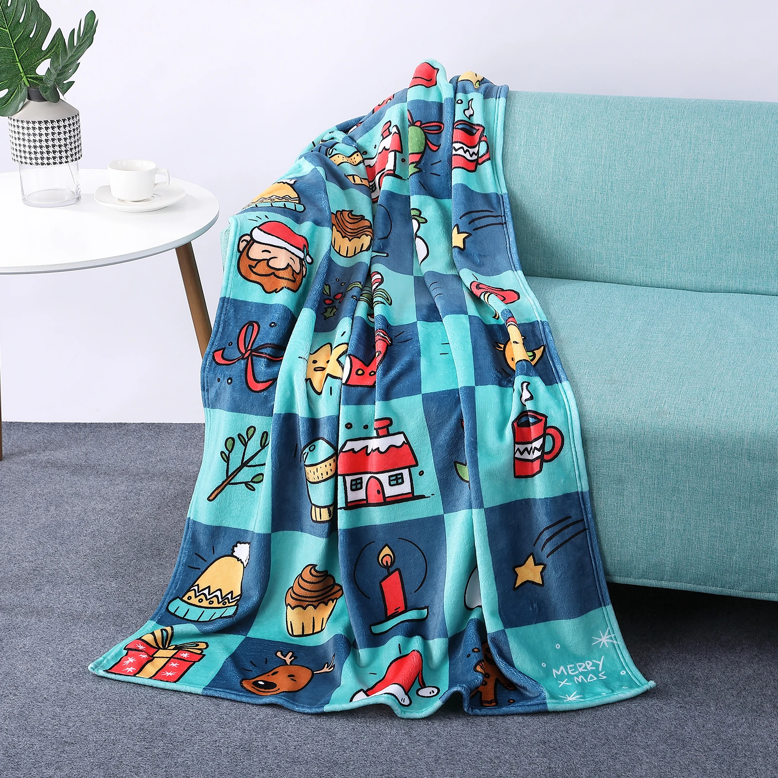 New Design Custom With Logo Soft Patterned Warm Hotel Throw Blankets Christmas Gift Polar Flannel Blanket