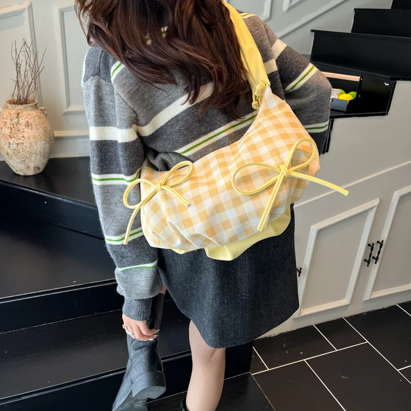 Niche Soft Ruched Zipper Bags 2026 New Summer Plaid Half Moon All-Match Shoulder Underarm Korean Style Commuter Handheld Small