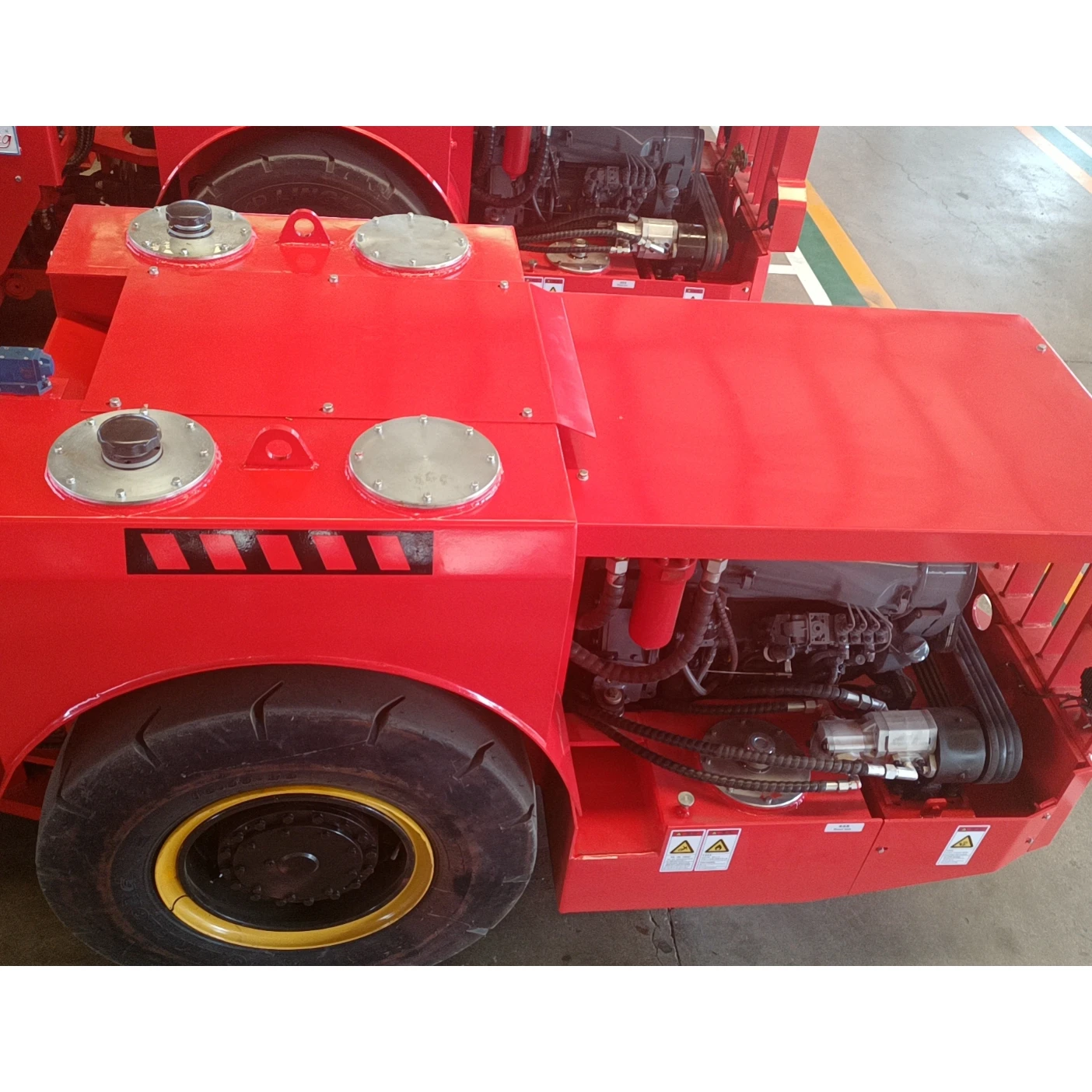 product high efficiency  tc 300 mini underground gold mining machine 6 ton 3m bucket diesel underground lhd-20