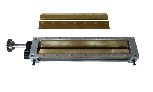 Factory Direct Sales China Factory Supply Handle Roller Fried Noodle Press and Cutter Machine 4
