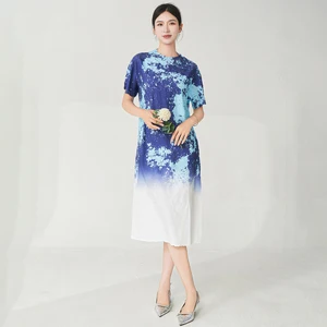 Direct From the Factory Women's Fashion Dress Design Stretch Casual Dress Summer Print Miyake Pleated Dress