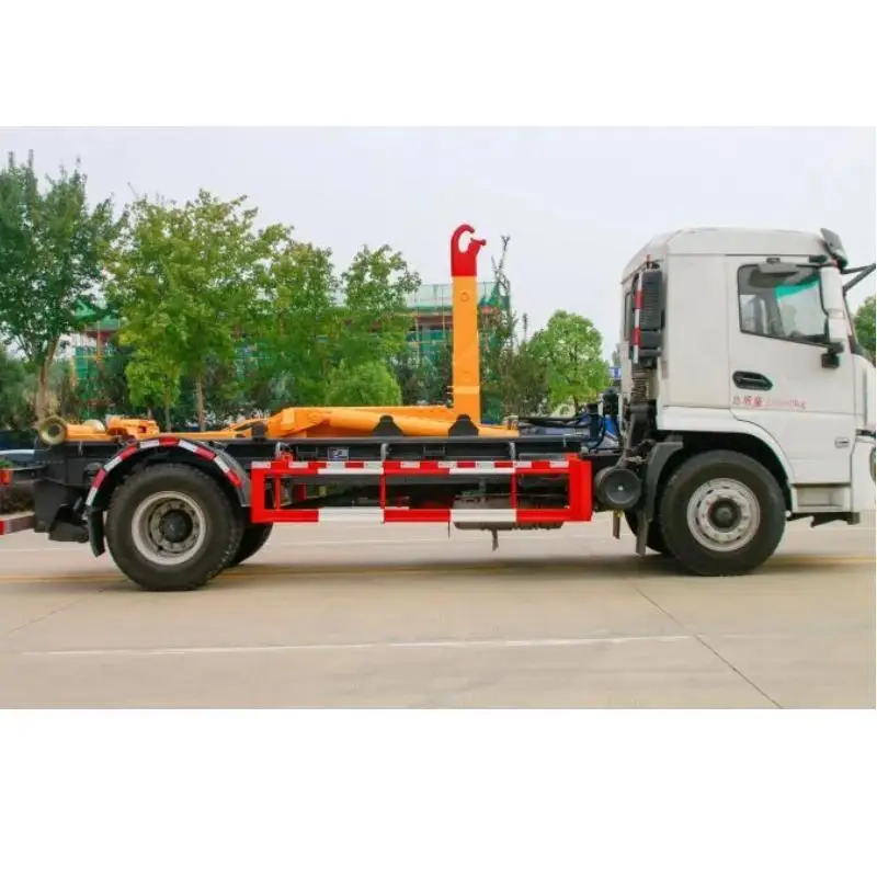 Небольшой мусоровоз с крюком для городских и жилых районов Shaanxi автомобильный двигатель 4X2 Yuchai