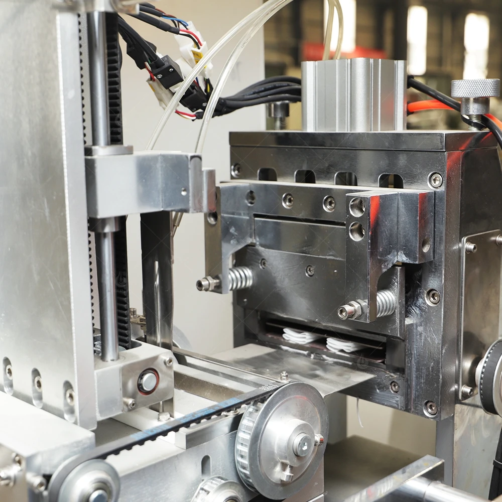 Alibaba.com: 2024 full automatic wet wipes machine, single piece ...