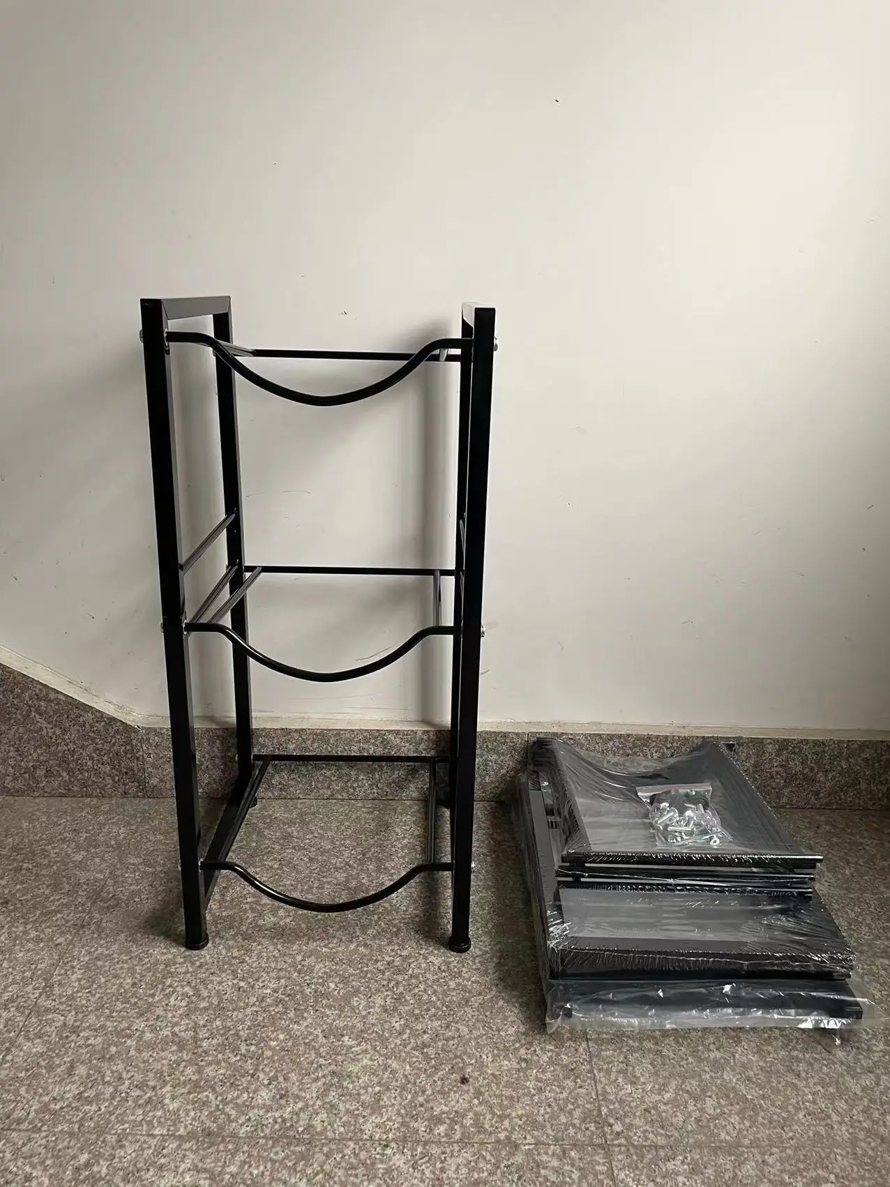 4-Tier Heavy Duty Storage Rack High Quality Detachable Bucket Rack Storage 5 Gallon Water Bottle Storage Rack