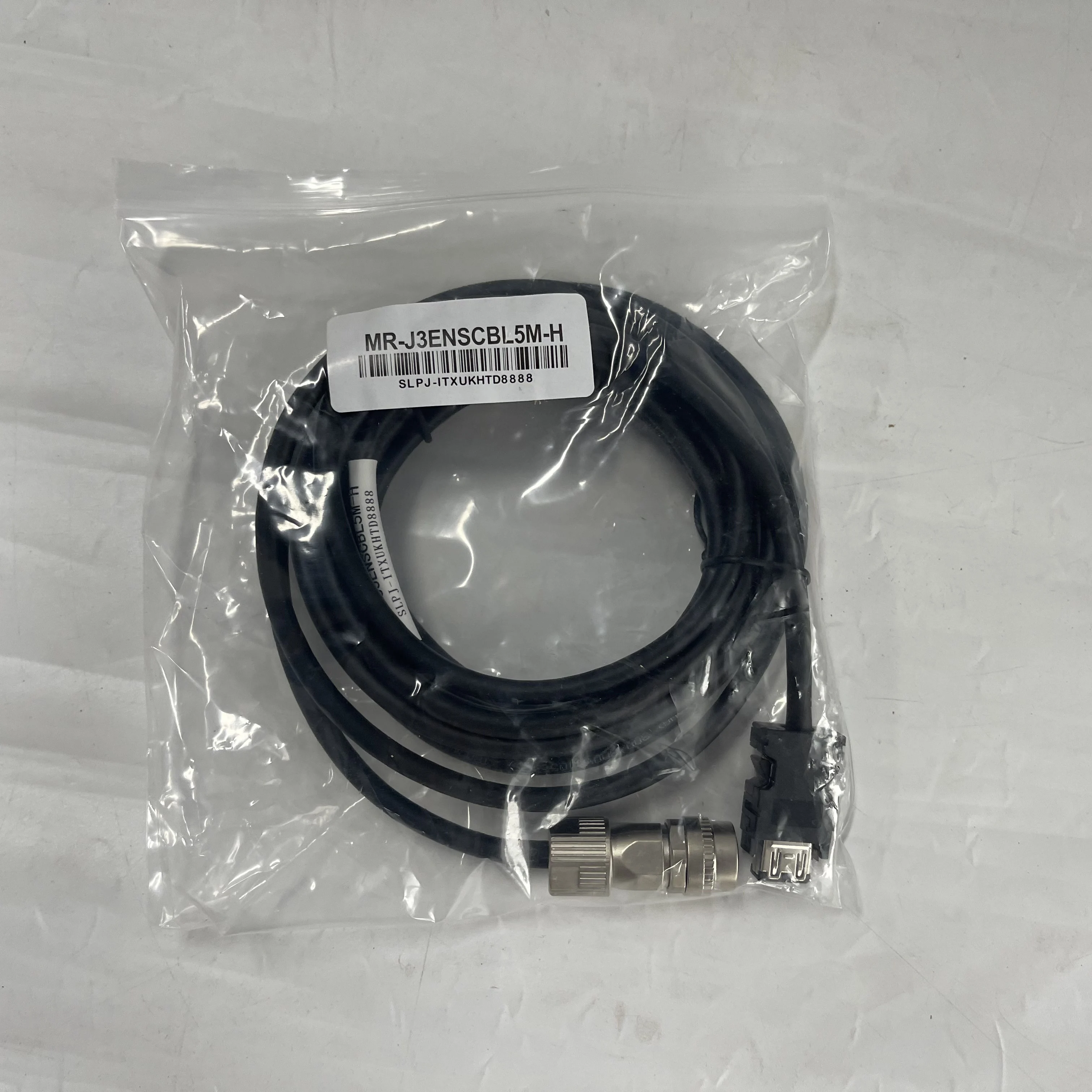 Mitsubishi Servo Encoder Cable MR-J3ENSCBL5M-H