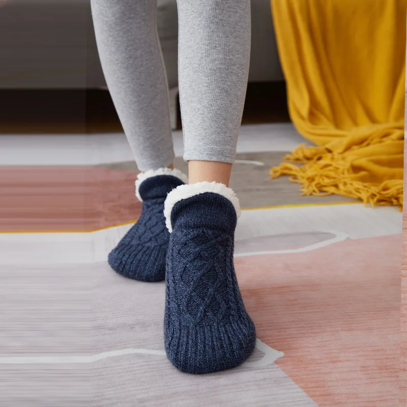 2025 Women Fuzzy Boot Non Slip Knitted Warm House Slipper Indoor Winter Warm Socks