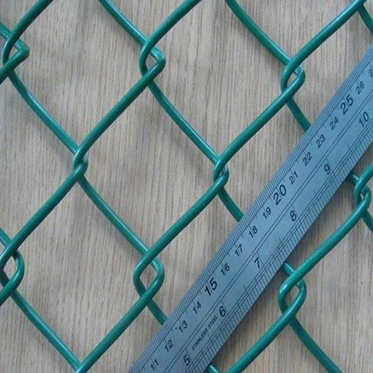 Iron Stadium Customizable Chain Link Wire Mesh Fence Green Coated Iron Net Playground Protection Safety Net
