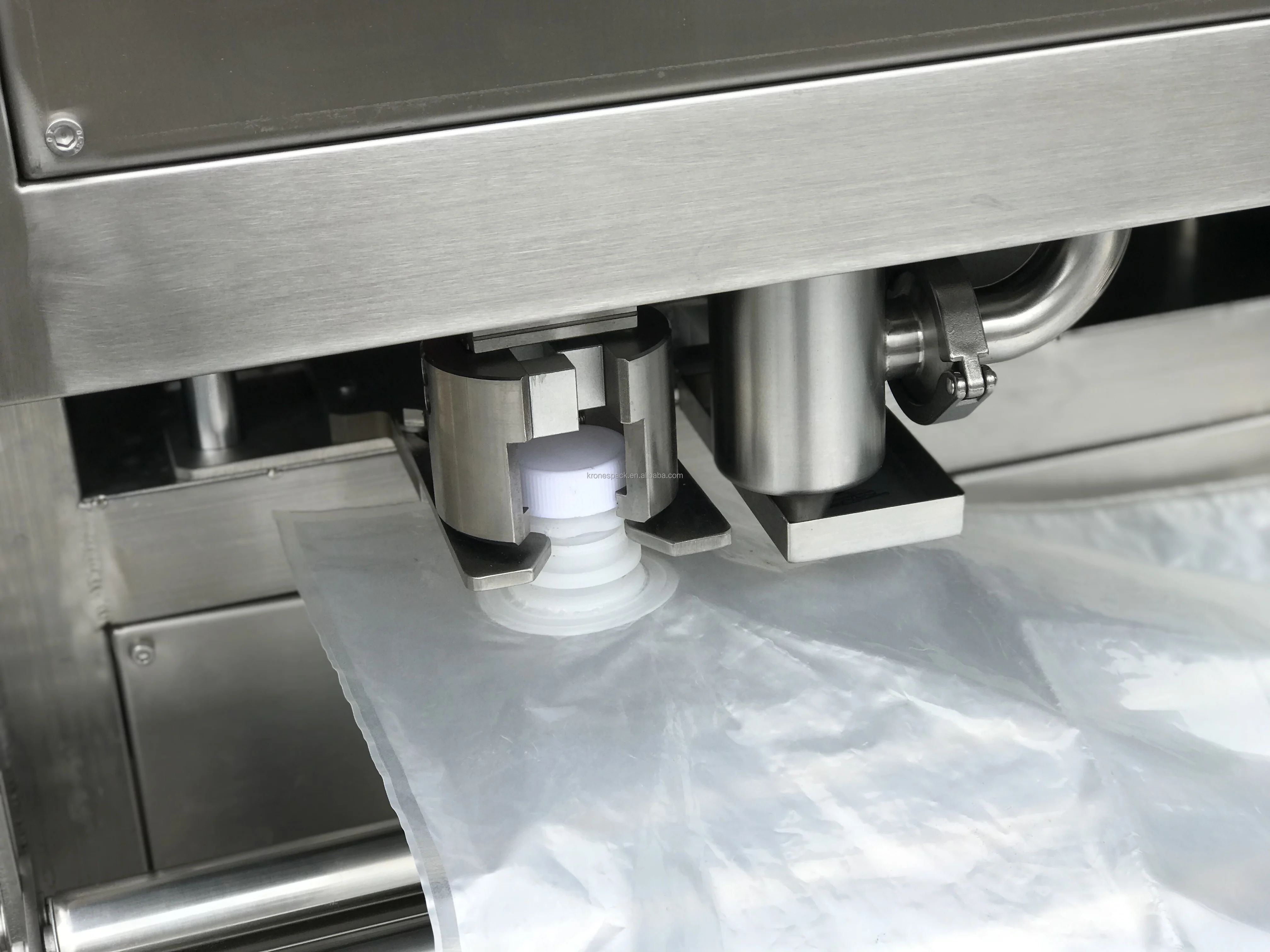 Kbib1a Factory Price Fully Automatic 120 Bags Per Hour Wine Bag In Box Filling Machine Buy