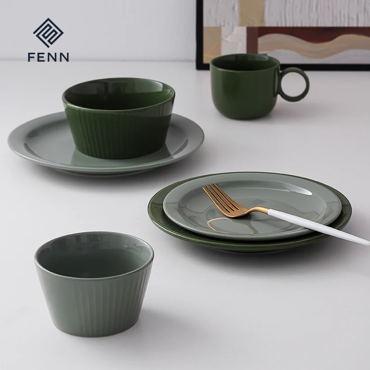 FENN New Trend 7.5/8.5 Inch Scratch Resistant Porcelain Plate Glossy Green Glazed Ceramic Plates For Daily-use