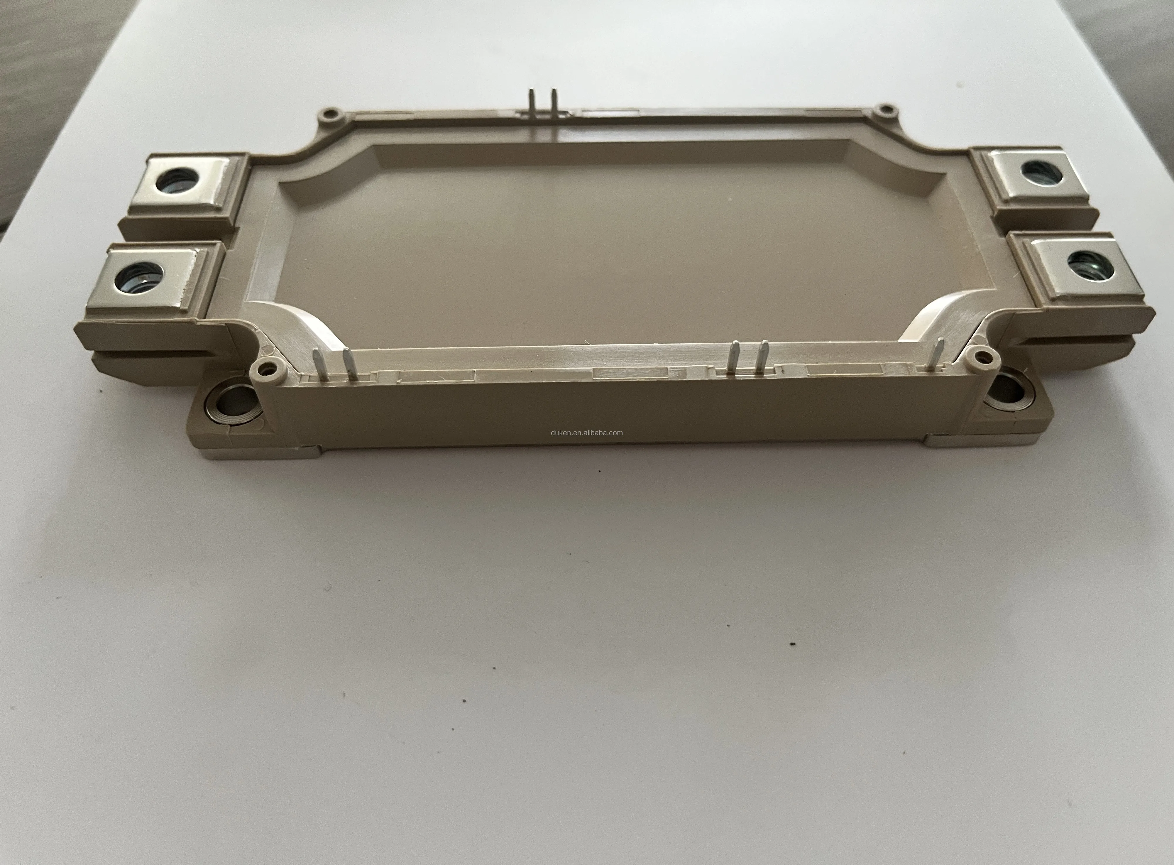 Uninterruptible Power Supply Uses 450a 1700v Igbt Power Module For Ups