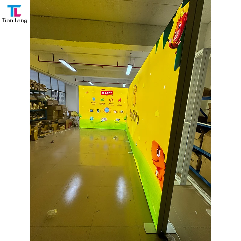 Zobrazenie Expo Tv Výstavy Módne Zobrazenie Obuvné stojany Nápady na stojan Expo Zelené Výstavné panelové miesto Svietacia skrinka