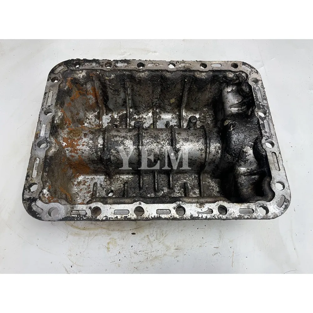 China Originally Produced D1703 Oil Pan for Kubota