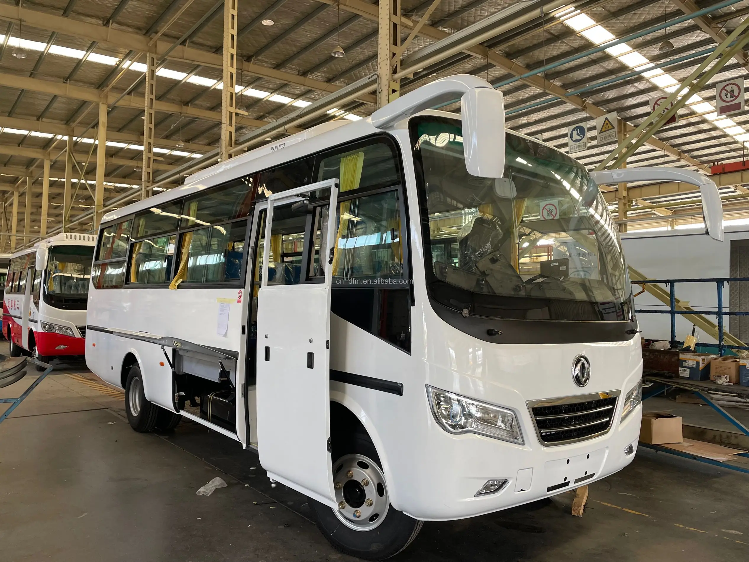 Luxury Vintage Diesel Lhd Coach Passenger Used Coach Bus For Sale Buy Used Coach Bus,Coach Bus