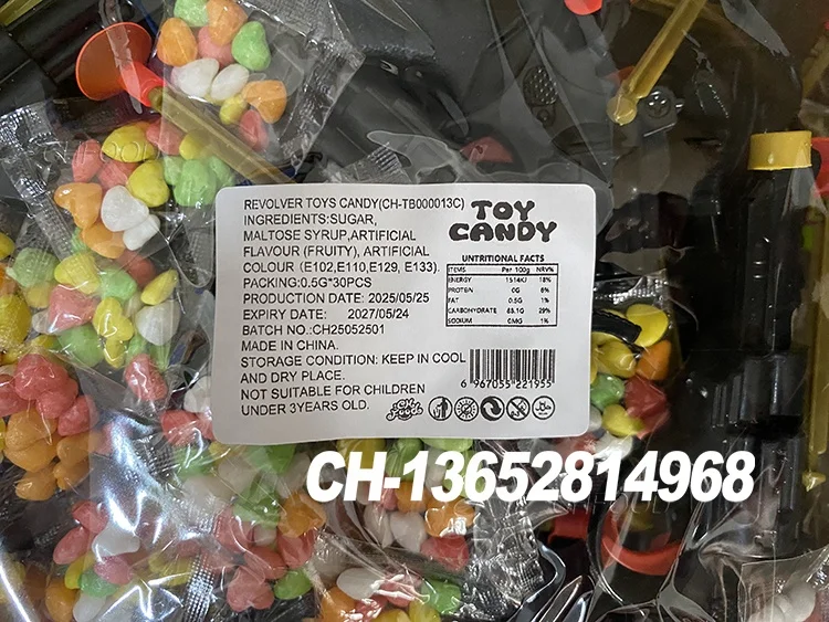 Wholesale Low MOQ Cheap Plastic Gun Toy with Puffed Candy for Kids