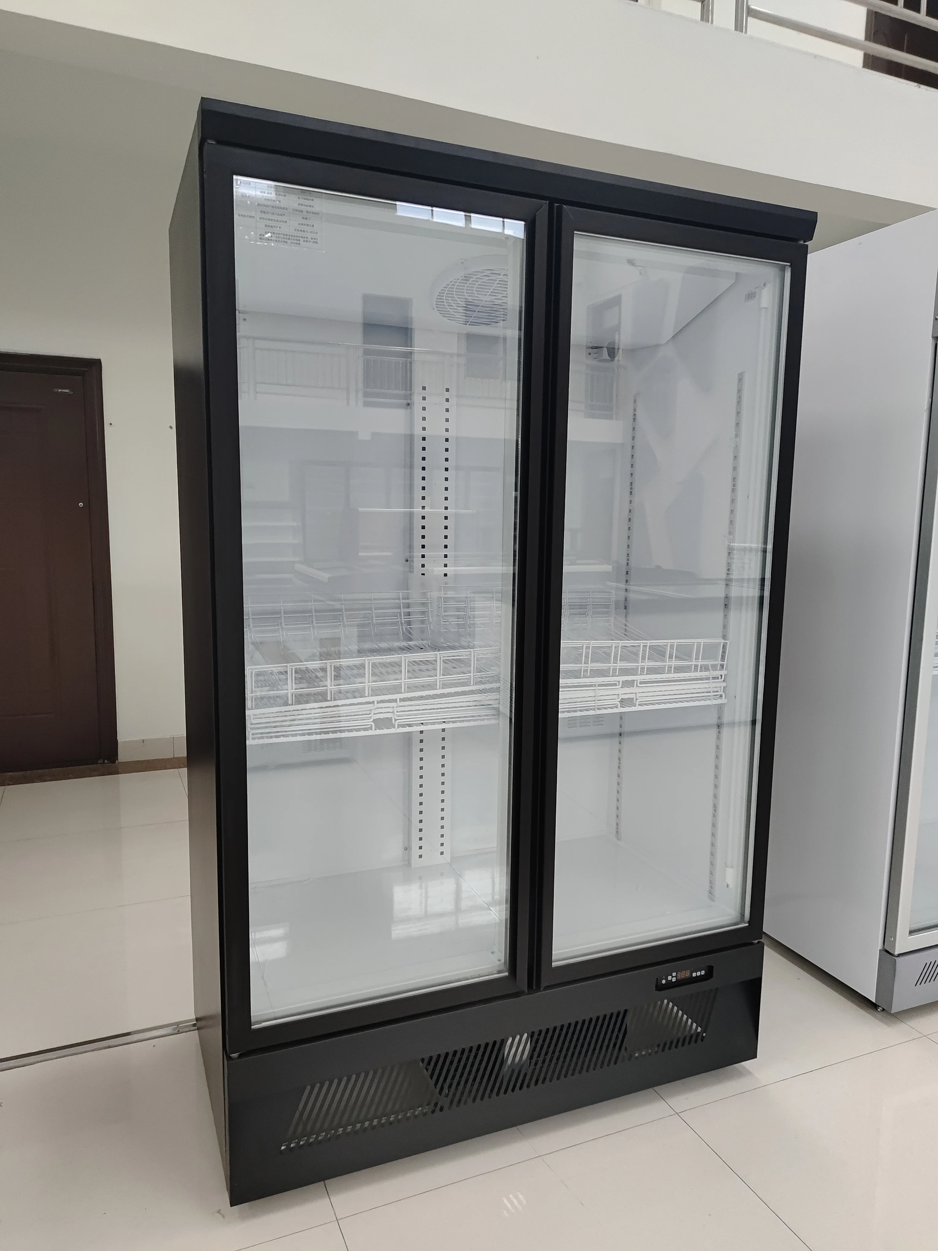 1700l Vertical 3 Glass Doors Display Chiller Commercial Upright Soft ...