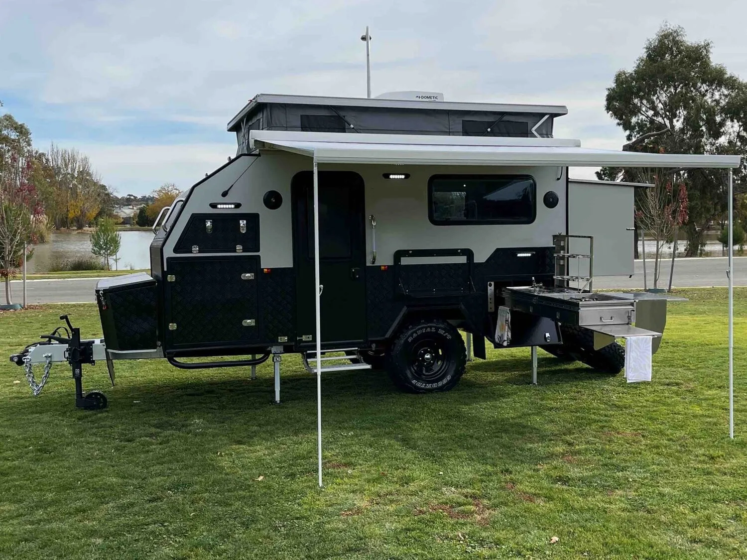 13ft comfort Off-road Hybrid Caravan Pop Top Camper Trailer with ...