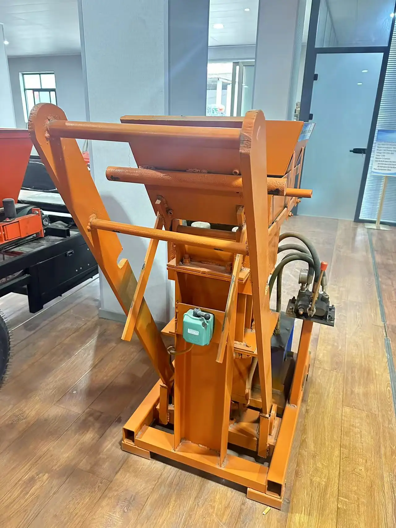 Logo Lego Solid Clay Robot Stack Compressed Erth Paver Laying Model Hydraulic Press Brick Making Semi Automatic Machine Price