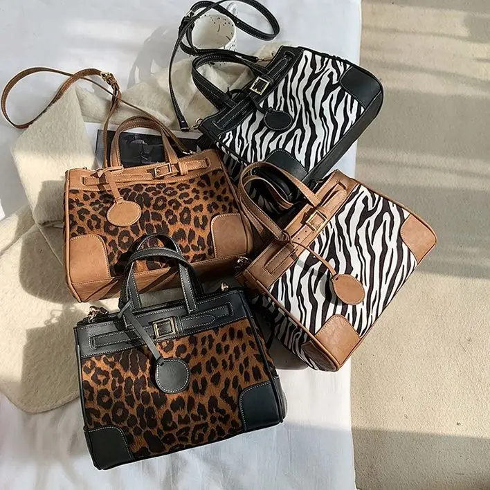 zebra leather bolsa