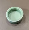 Cerámica Verde Ciruela Redonda Tamaño Pequeño (Celadón)