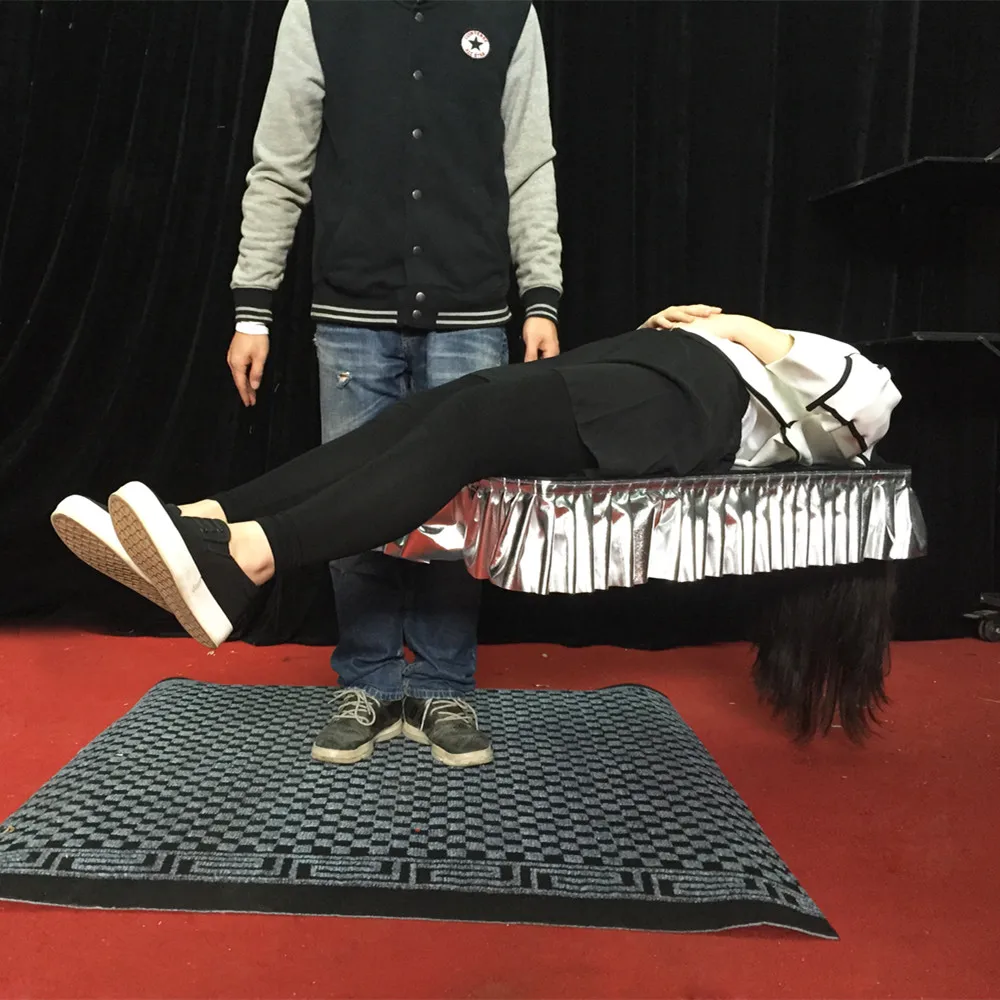 Professional Stage Performance Illusion Equipment The Body Rotates And