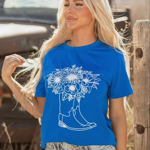 High Quality Women's Crew Neck T-Shirts Bestselling Custom Western Cowboy Casual Sunflower Boots Pattern Printed Summer