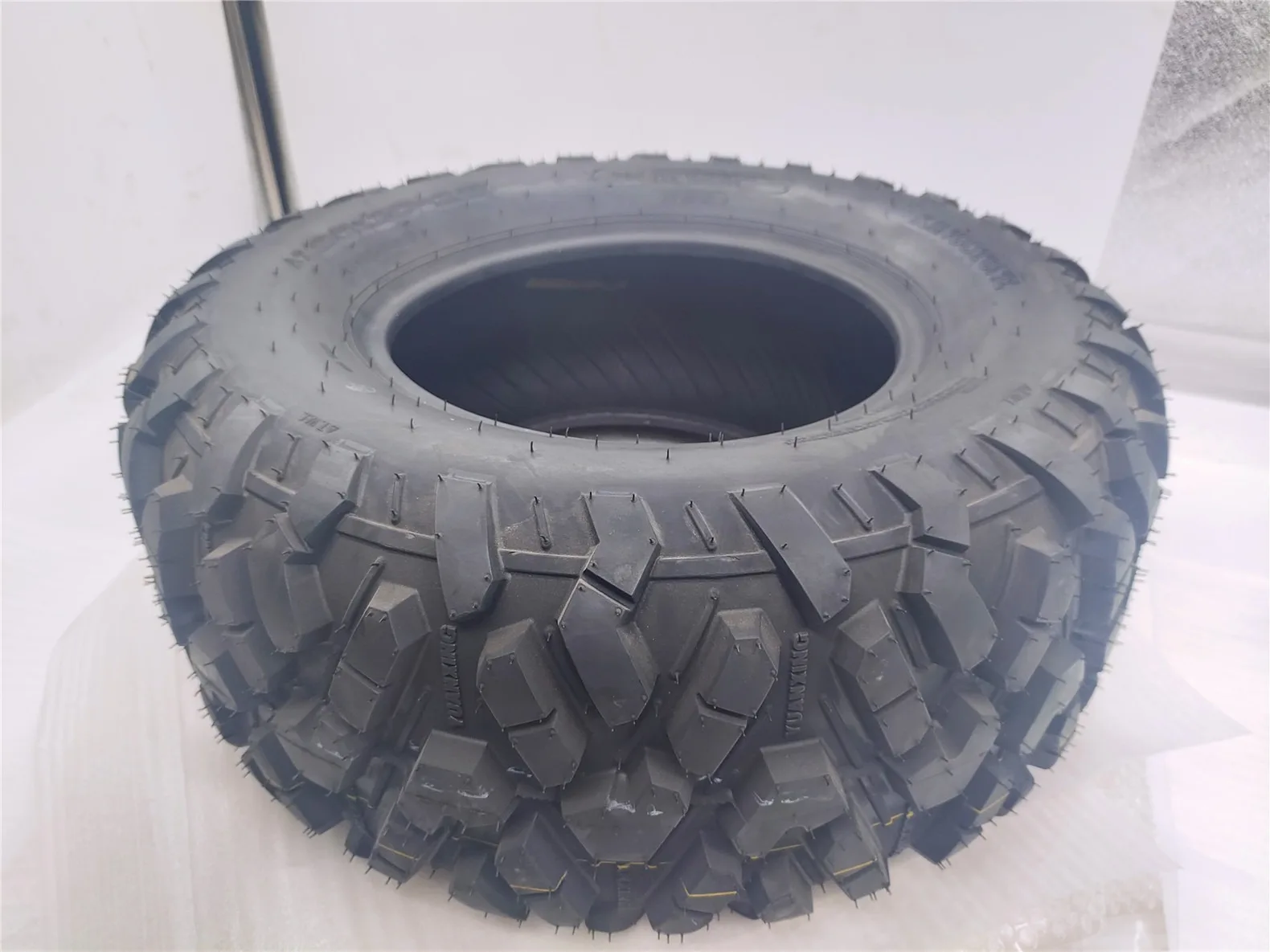 DAYANG Factory Direct ISO9001 Tricycle Tires Mrf Motorcycle Tuk Tuk Tyre With Factory Price for Global Market