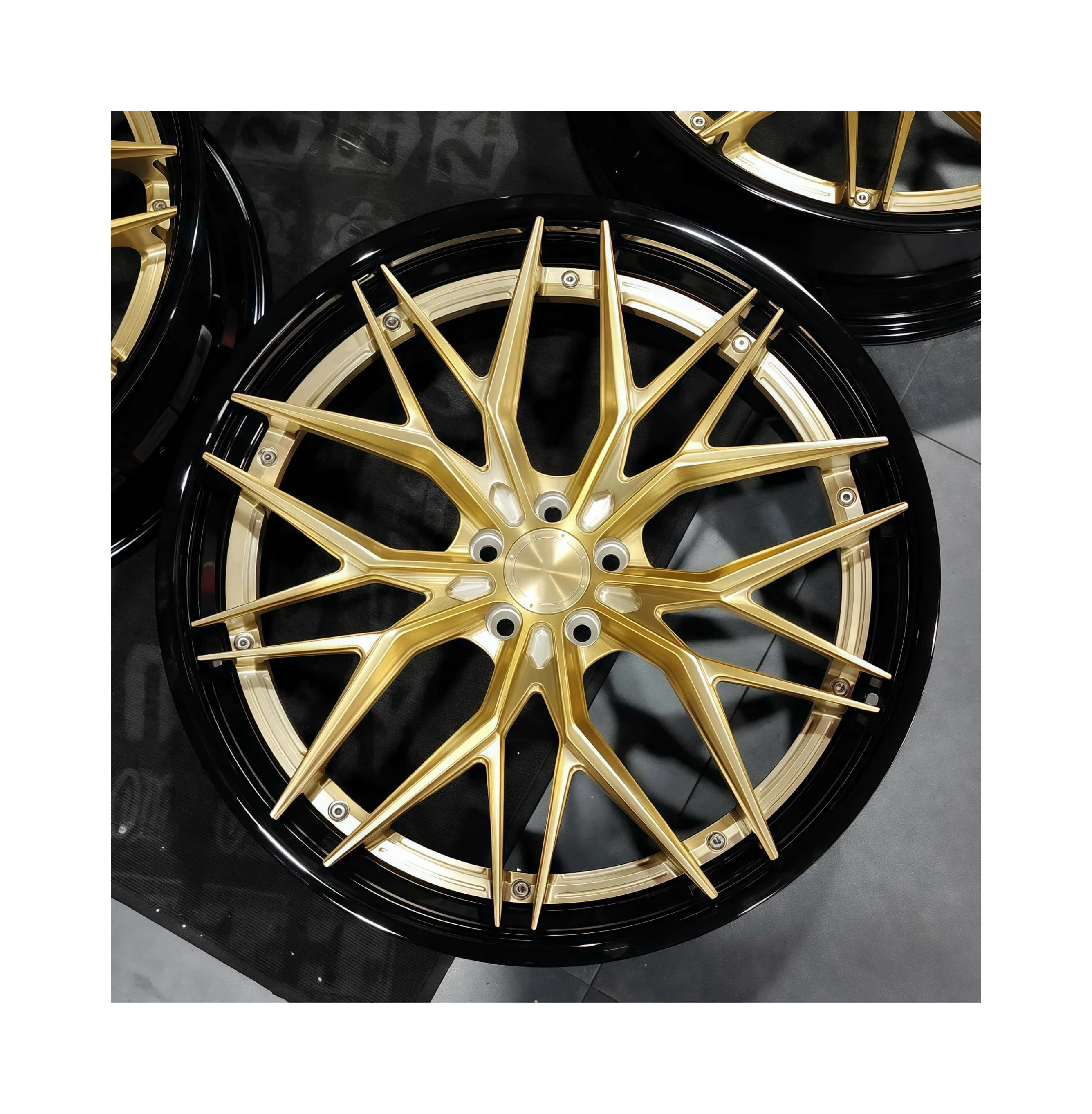 XINLAI Custom Deep Concave 5x112 8x114.3 2-Piece Racing Car Rims Wheels Aluminum Alloy Forged Wheels for BMW Audi Porsche Benz - Image 4