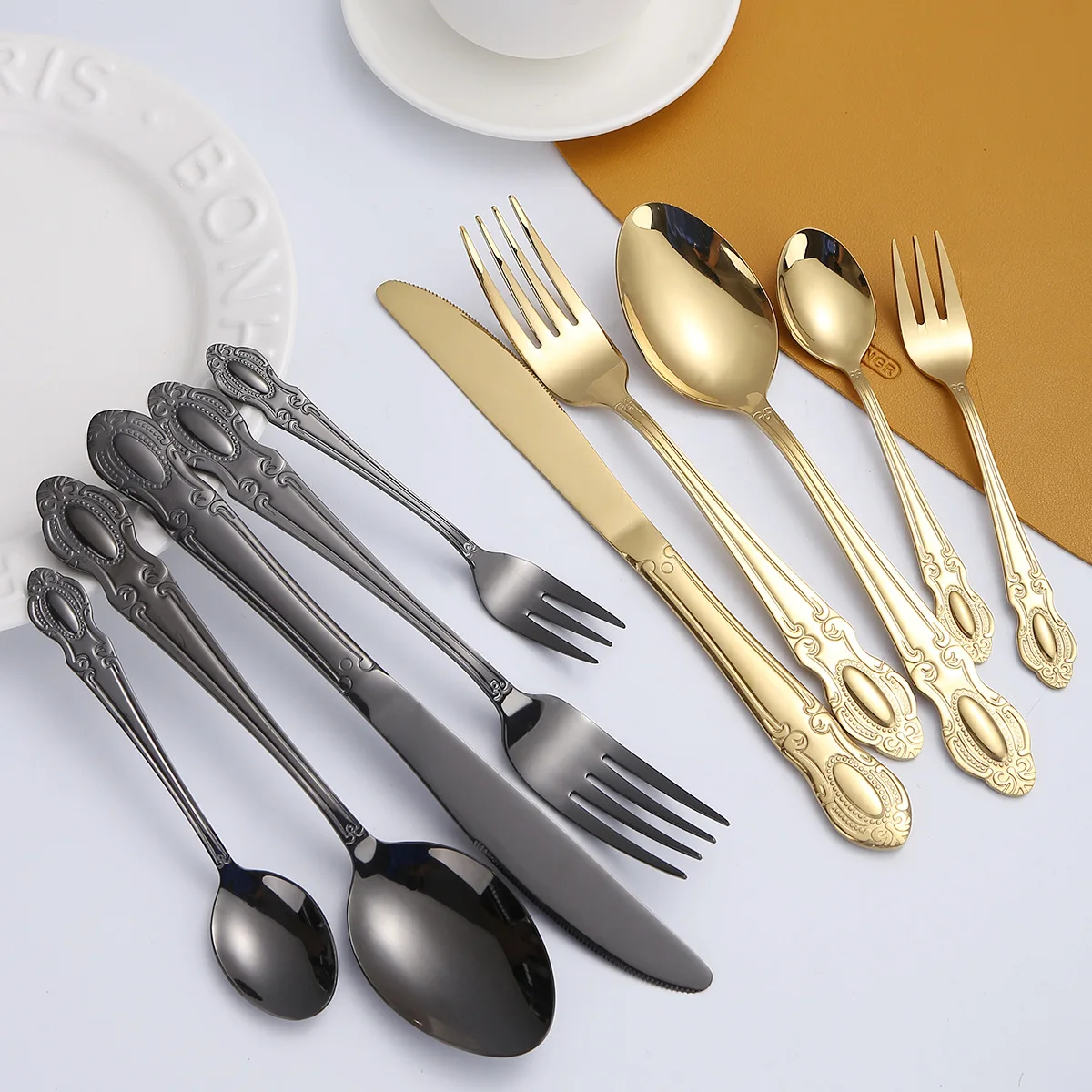 Luxury Embossed Gemstone Handle Stainless Steel Flatware Set Gold Knife Fork Spoon Wedding Cutlery Set