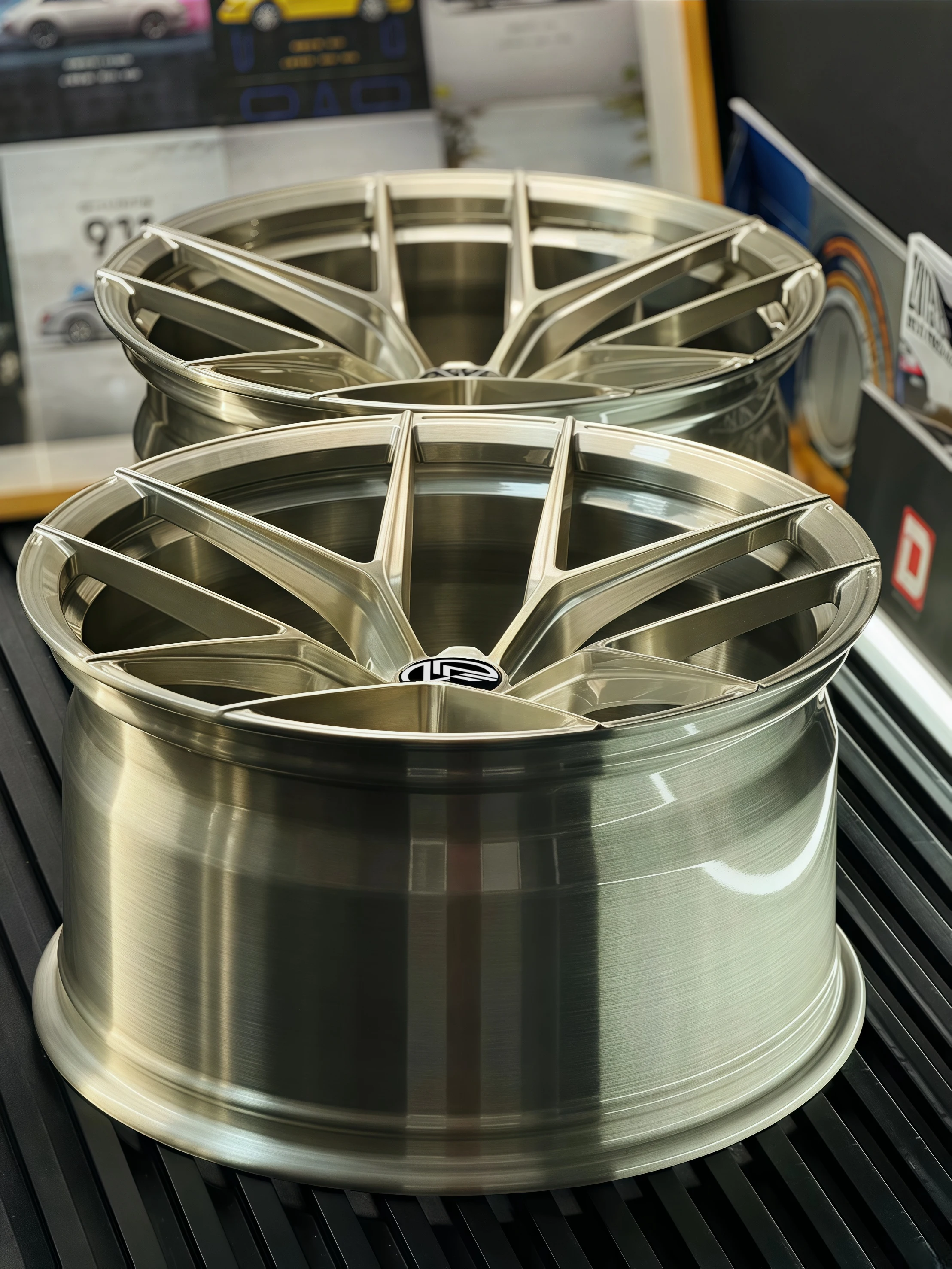 XINLAI Custom Deep Concave Brushed 1 Piece 5X112 5x114.3 5X120 18 19 20 21Inch Alloy Forged Racing Car Wheel for BMW Benz Audi - Image 2