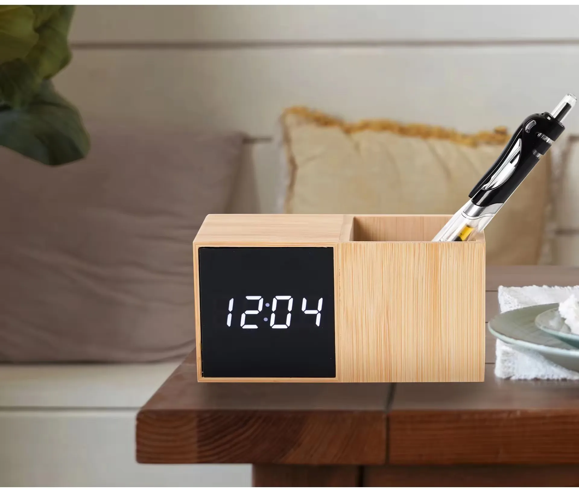 Durable Modern Design Bamboo Acrylic Mirror Surface Time Date Temperature Digital LED Wood Alarm Clock with Pen Holder