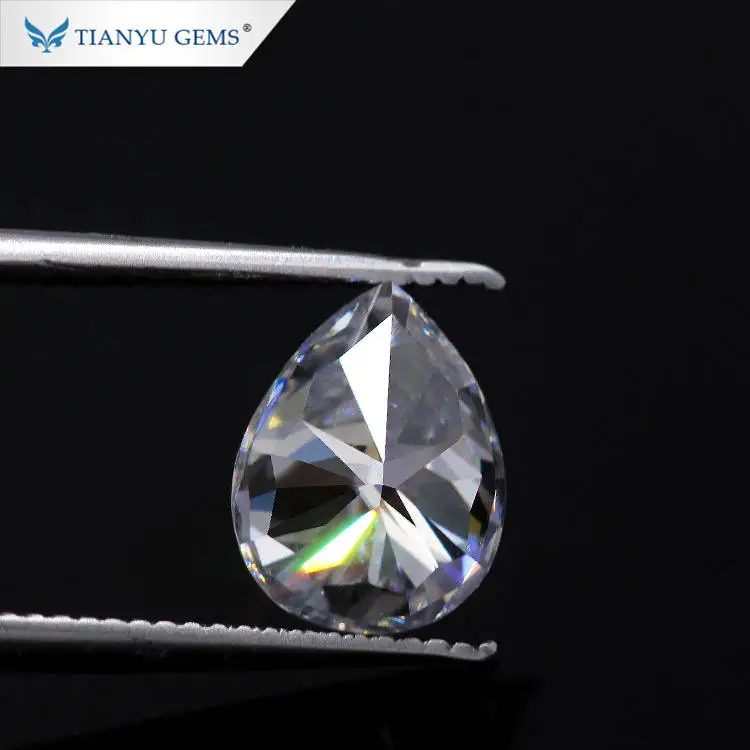 Wholesale Crushed Ice Cut Foreverone DEF White Pear Shape5x7mm