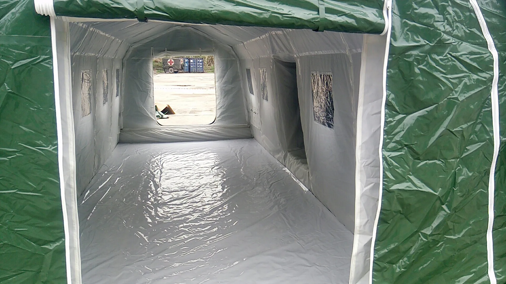 China Factory Custom Rapidly Deployable Portable Inflatable Negative Pressure Medical Isolation Room Tent details