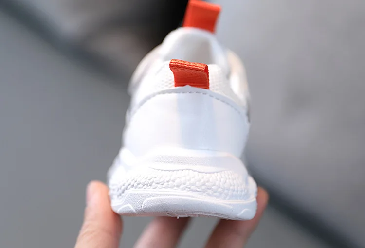 
Лидер продаж, новые детские повседневные беговые кроссовки, безопасная удобная обувь унисекс 