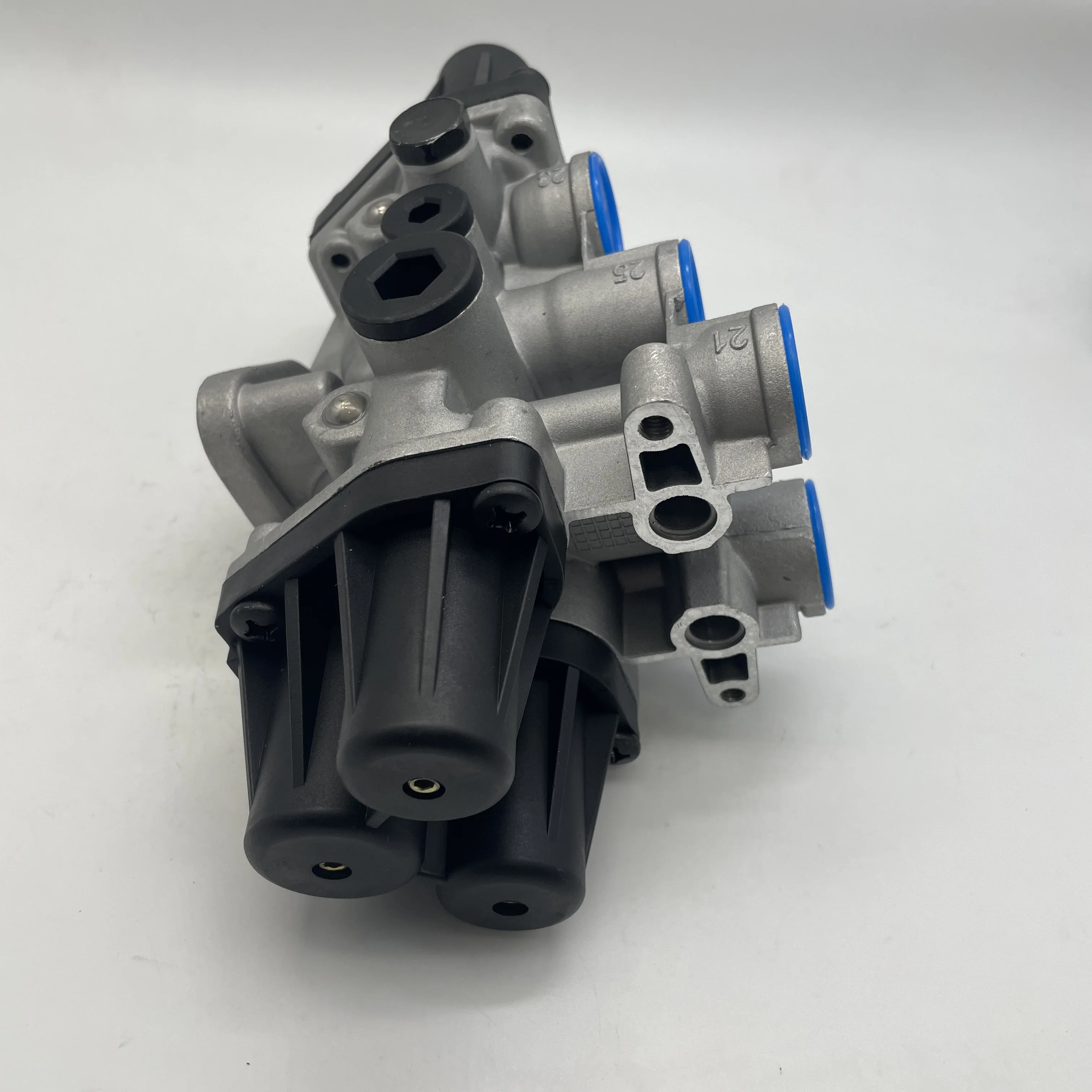 Protection Air Brake Valve Protection Valve 9347050020/9347050030 for MB Truck Spare Parts Protection Air Brake Valve