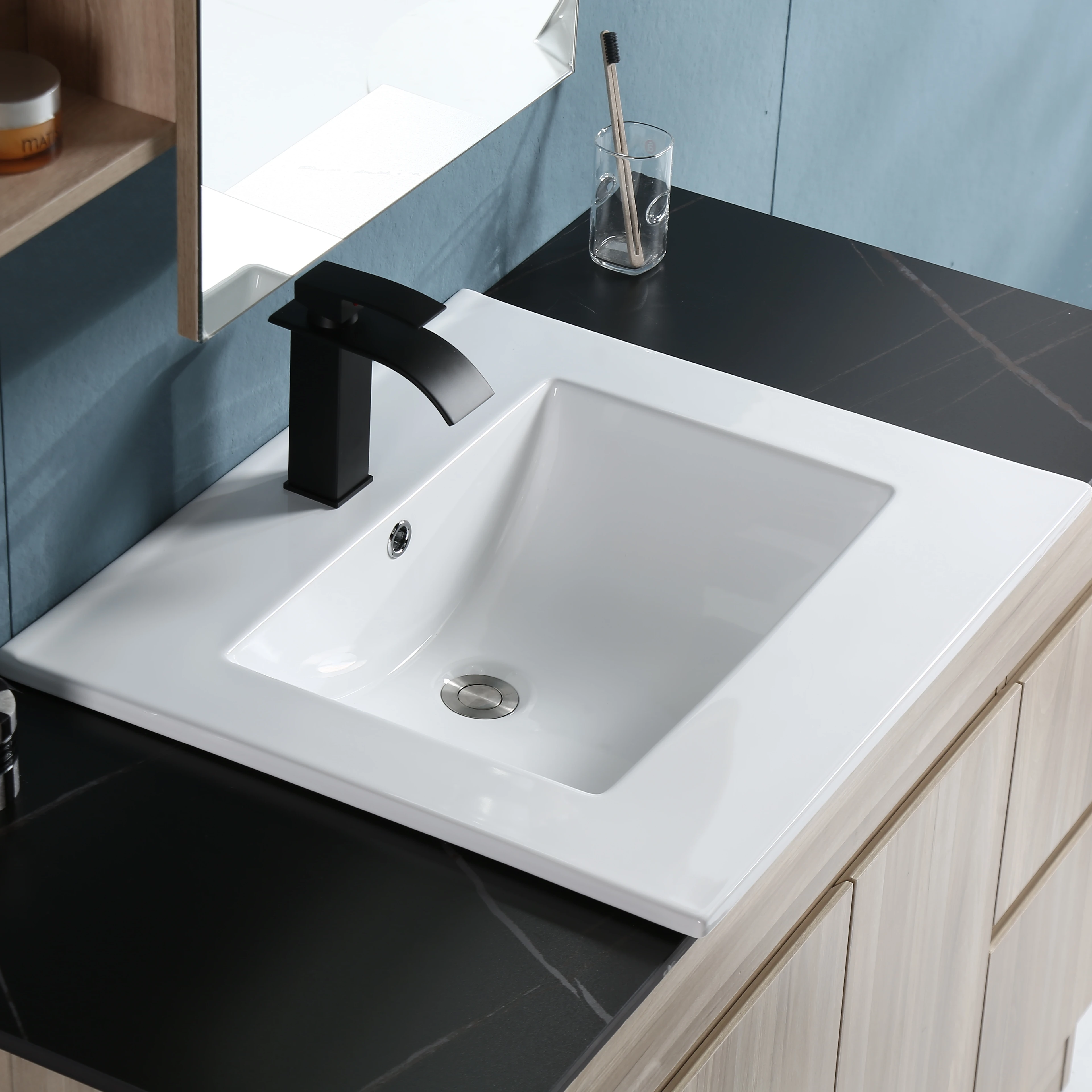 E5663 22 inch Width Hot new products The USA CUPC Certificate bathroom sink ceramic cabinet basin from China