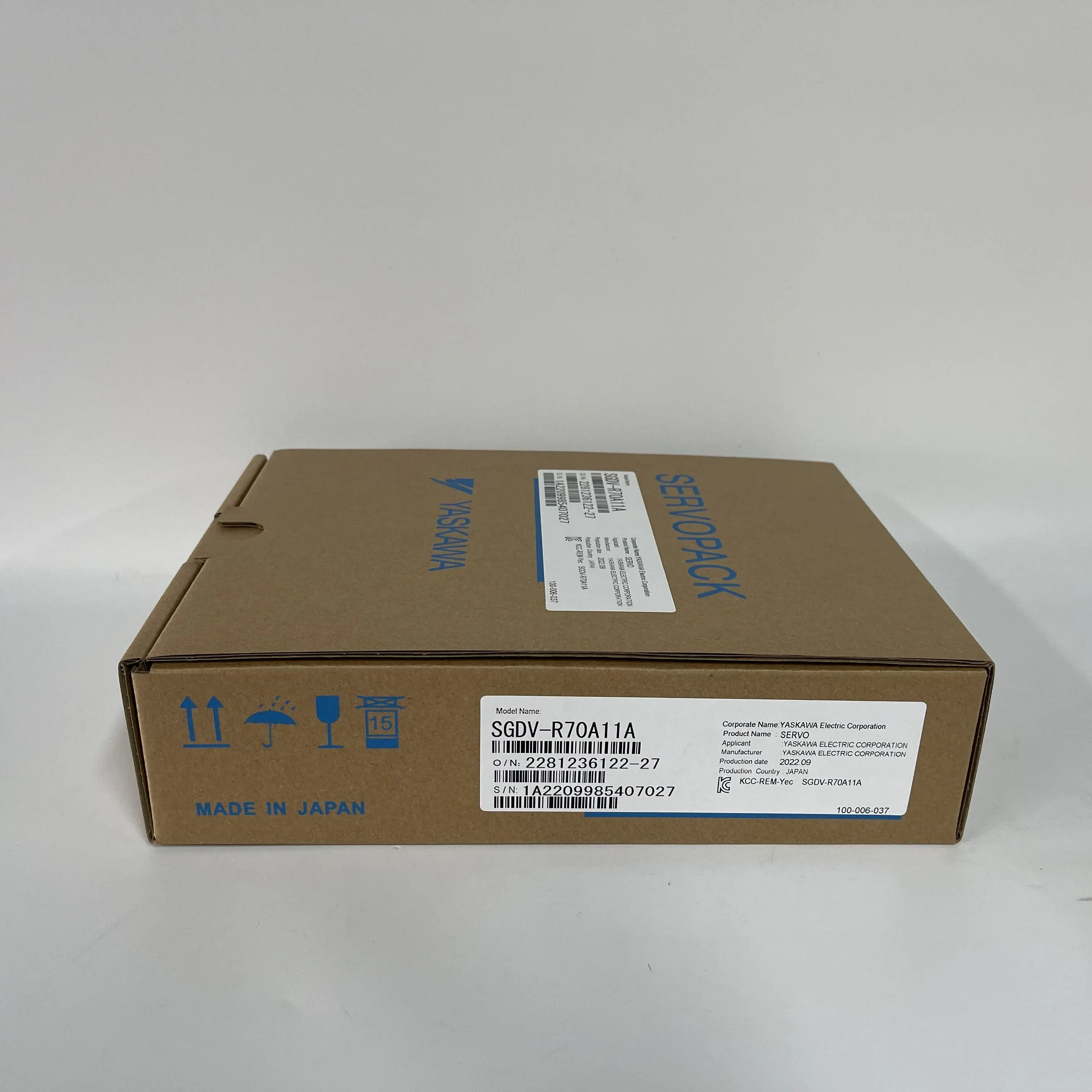 Yaskawa AC Servo Amplifier SGDV-R70A11A