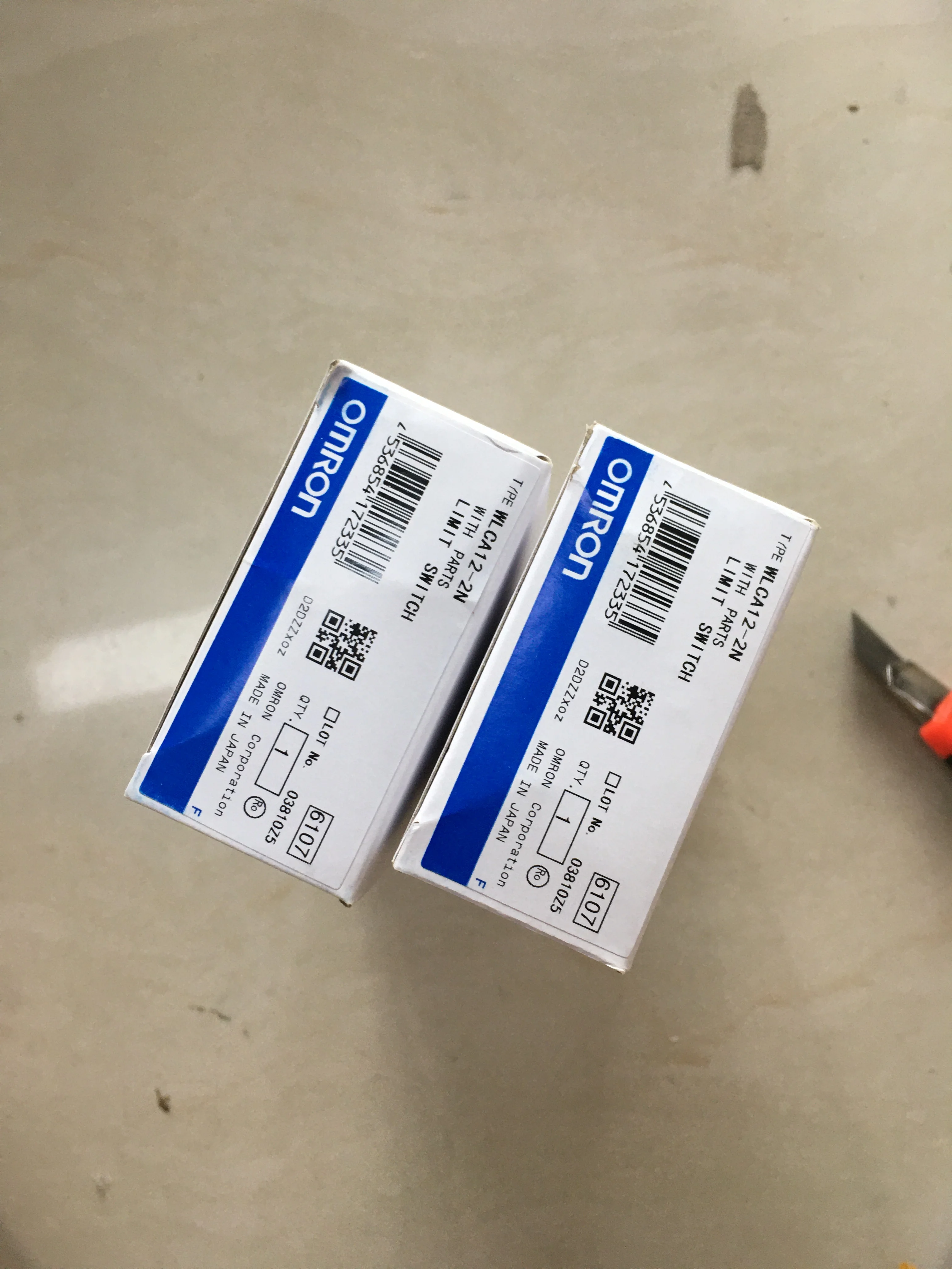 Omron Limit switch WLCA12-2N