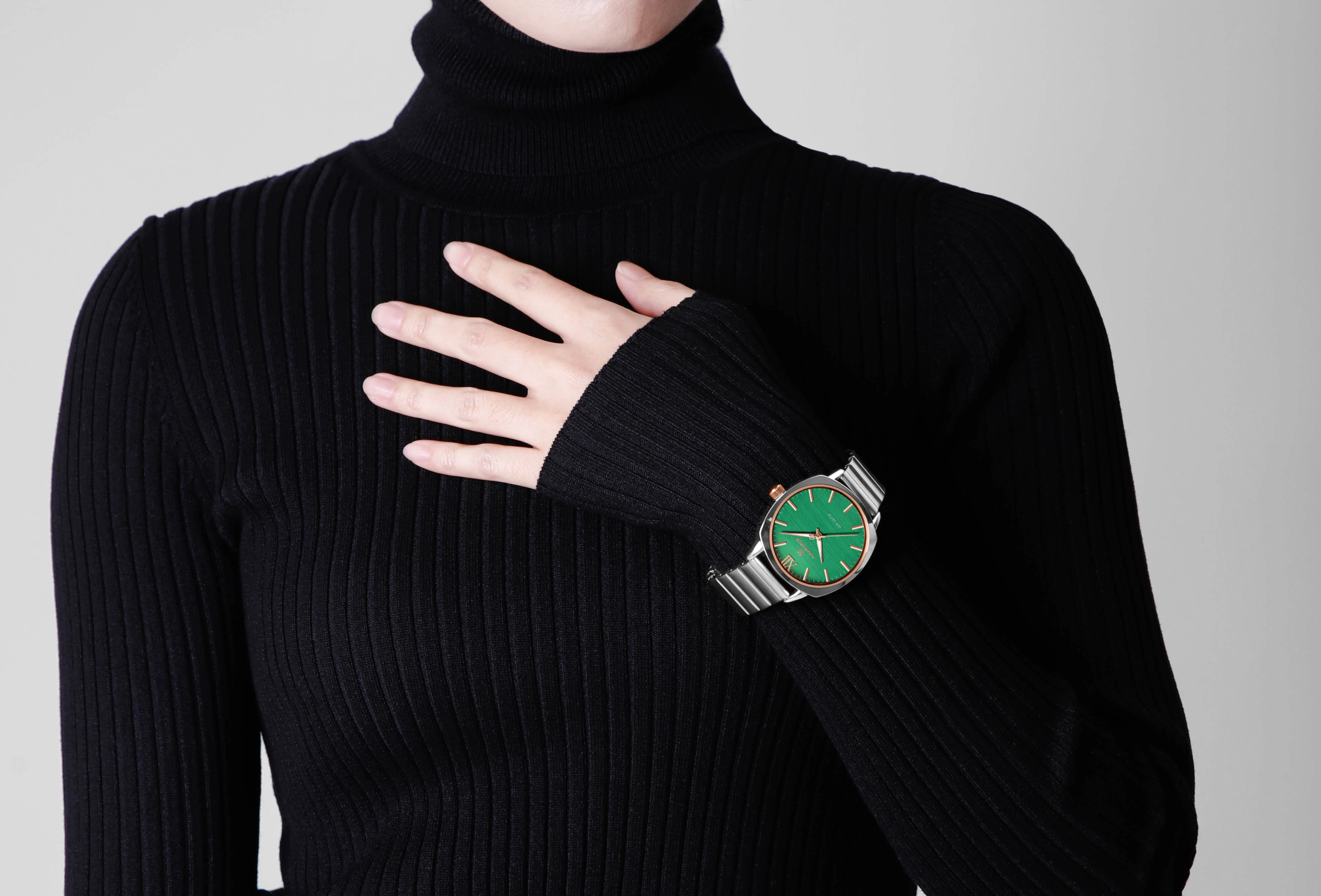 NAVIFORCE 5044 Women's Watches Quartz Watch Waterproof Stainless Steel Strap Rose Gold Watch for Women Luxury Ladies Wristwatch