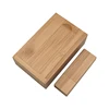 Madera carbonizada con caja.