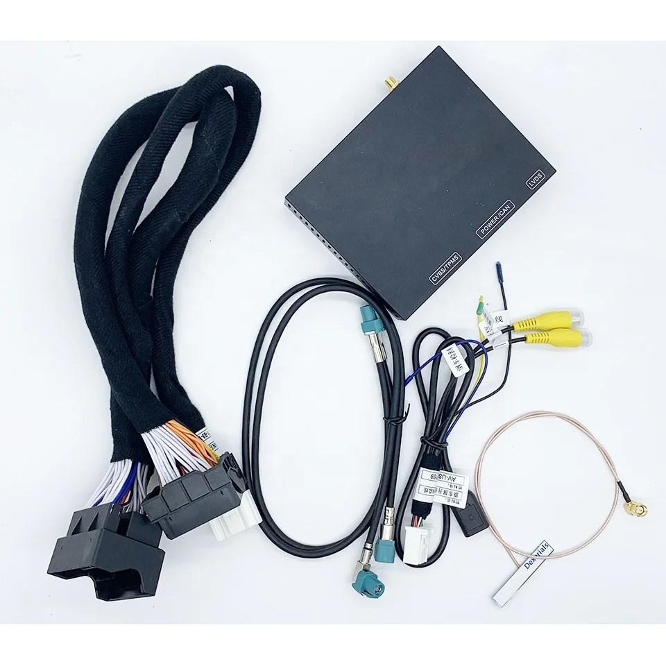 ワイヤレスカーオーディオインターフェイスAppleCarPlay for AUDI A3