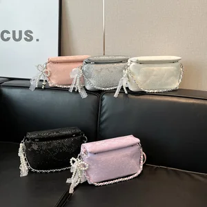 New Fashionable Box Design Hand Bag with Pearl Pendant Decoration Women's Shoulder Bags Popular Purse