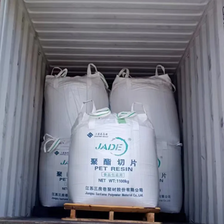 Sinopec ПЭТ Чип класс бутылки YIZHENG CB-608S полиэстер чип белые частицы